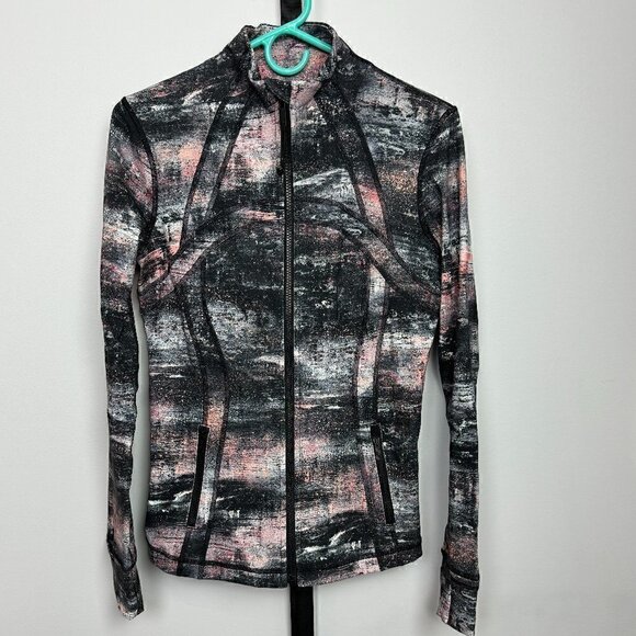 lululemon athletica Jackets & Blazers - EUC - Lululemon - Size 10 - Light Jacket/Sweatshirt